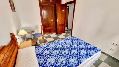 Piso en alquiler en Avenida de Pulianas, cerca de Calle Gutierre Tibón, Cartuja (Distrito Norte. Granada Capital) de 900 €<span>/mes</span>