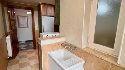 Piso en alquiler en Avenida de Pulianas, cerca de Calle Gutierre Tibón, Cartuja (Distrito Norte. Granada Capital) de 900 €<span>/mes</span>