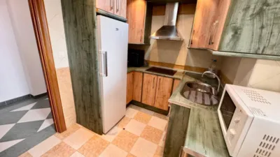 Piso en alquiler en Avenida de Pulianas, cerca de Calle Gutierre Tibón, Cartuja (Distrito Norte. Granada Capital) de 900 €<span>/mes</span>