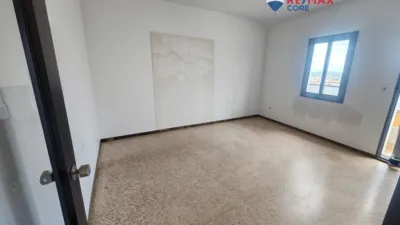 House - Más