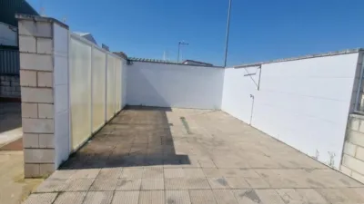 Apartment in Badajoz Capital - More
