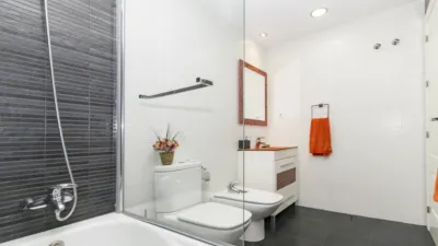 Apartment on Calle Carmen Conde, 83 photo 25
