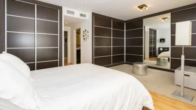 Apartment on Calle Carmen Conde, 83 photo 4