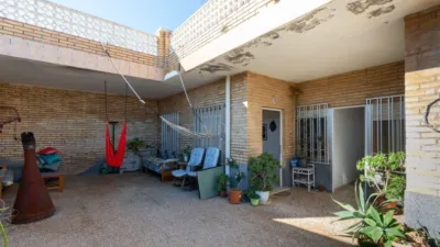 Chalet on Paseo Marítimo photo 4