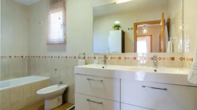 House on Jacinto Benavente Street, 23 photo 16