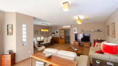 House on Jacinto Benavente Street, 23 photo 27