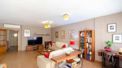 House on Jacinto Benavente Street, 23 photo 3