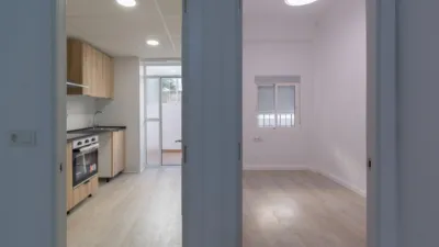 Piso en venta en Calle de Alhucemas, 5, Barrio Peral-San Félix (Distrito Núcleo Urbano. Cartagena) de 125.000 €