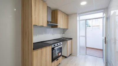 Piso en venta en Calle de Alhucemas, 5, Barrio Peral-San Félix (Distrito Núcleo Urbano. Cartagena) de 125.000 €