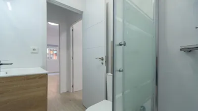 Piso en venta en Calle de Alhucemas, 5, Barrio Peral-San Félix (Distrito Núcleo Urbano. Cartagena) de 125.000 €