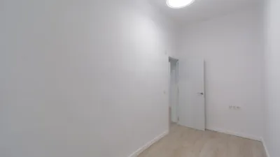 Piso en venta en Calle de Alhucemas, 5, Barrio Peral-San Félix (Distrito Núcleo Urbano. Cartagena) de 125.000 €
