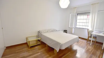 Piso en alquiler en Plaza de los Mostenses - Imagen 4