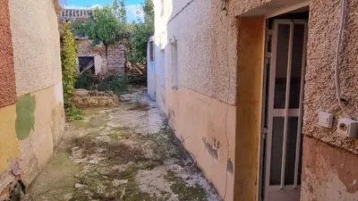 Chalet en venta en Calle de las Carnicerías, Calera y Chozas de 26.000 €