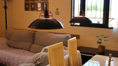 Attic in - Center photo 6