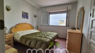 Piso en Playa Mezquitilla photo 15