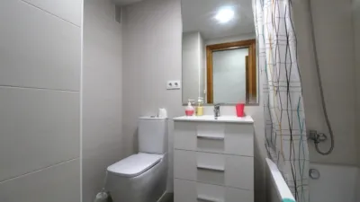 Piso en alquiler en Cardenal Benlloch, Zona Cardenal Benlloch-Avinguda del Sud (Mislata) de 1.500 €<span>/mes</span>