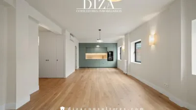 Piso en alquiler en Calle de la Infanta María Teresa - Imagen 2