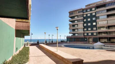 Apartamento en venta en Calle Mare Nostrum-Pe, Número 2, El Perelló (Sueca) de 254.000 €
