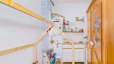 Piso en venta en Calle Mayor, 3, Casería de Montijo-Nueva Granada (Distrito Norte. Granada Capital) de 124.500 €
