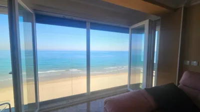 Piso en alquiler en Paseo Marítimo, Cortadura-Zona Franca (Cádiz Capital) de 1.500 €<span>/mes</span>