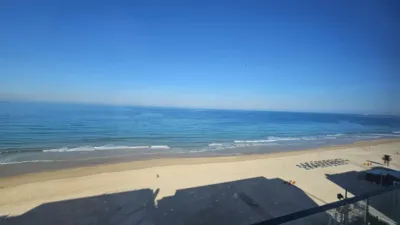 Piso en alquiler en Paseo Marítimo, Cortadura-Zona Franca (Cádiz Capital) de 1.500 €<span>/mes</span>