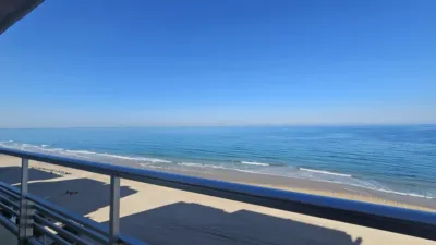Piso en alquiler en Paseo Marítimo, Cortadura-Zona Franca (Cádiz Capital) de 1.500 €<span>/mes</span>