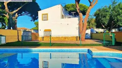 Chalet in Las Lagunas - Campano photo 2