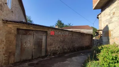 Chalet on Calle O Vilar photo 20