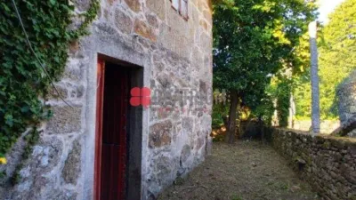 Chalet on Calle O Vilar photo 3