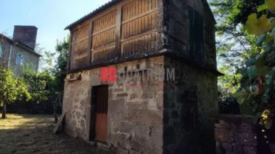 Chalet on Calle O Vilar photo 8