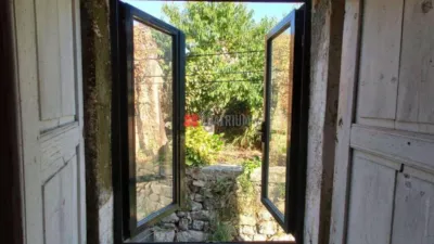 Chalet on Calle O Vilar photo 9
