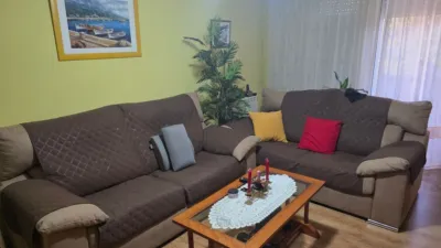 Piso en venta en Calle Av Valle del Tietar, Número 5, Santa María del Tiétar de 99.000 €