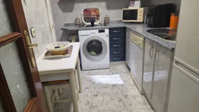 Piso en venta en Calle Av Valle del Tietar, Número 5, Santa María del Tiétar de 99.000 €