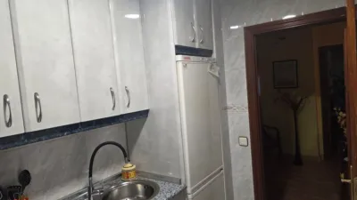 Piso en venta en Calle Av Valle del Tietar, Número 5, Santa María del Tiétar de 99.000 €