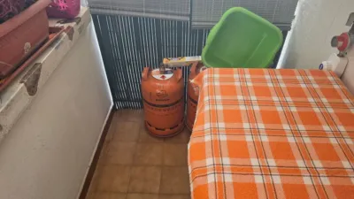 Piso en venta en Calle Av Valle del Tietar, Número 5, Santa María del Tiétar de 99.000 €