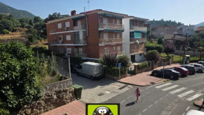 Piso en venta en Calle Av Valle del Tietar, Número 5, Santa María del Tiétar de 99.000 €