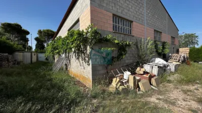 Chalet en venta en Avenida de Aragón, La Muela de 250.000 €