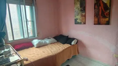 Flat on Calle de Rodrigo Uhagón photo 4