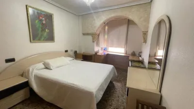 Piso en alquiler en Raval/Puertas Coloradas, El Raval-Puertas Encarnades (Distrito Núcleo Urbano. Elx - Elche) de 700 €<span>/mes</span>