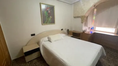 Piso en alquiler en Raval/Puertas Coloradas, El Raval-Puertas Encarnades (Distrito Núcleo Urbano. Elx - Elche) de 700 €<span>/mes</span>