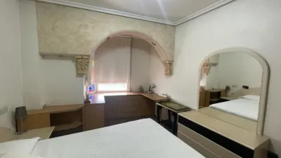 Piso en alquiler en Raval/Puertas Coloradas, El Raval-Puertas Encarnades (Distrito Núcleo Urbano. Elx - Elche) de 700 €<span>/mes</span>