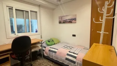 Piso en alquiler en Raval/Puertas Coloradas, El Raval-Puertas Encarnades (Distrito Núcleo Urbano. Elx - Elche) de 700 €<span>/mes</span>