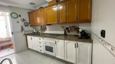 Piso en alquiler en Raval/Puertas Coloradas, El Raval-Puertas Encarnades (Distrito Núcleo Urbano. Elx - Elche) de 700 €<span>/mes</span>