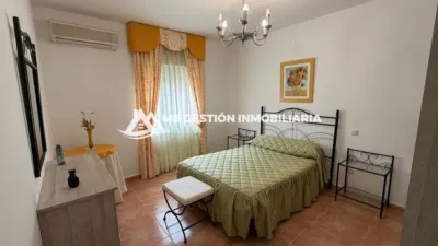 Chalet in Plaza San Blas photo 10