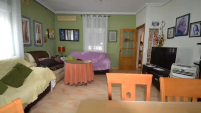 Chalet on Camilo José Cela Street photo 2