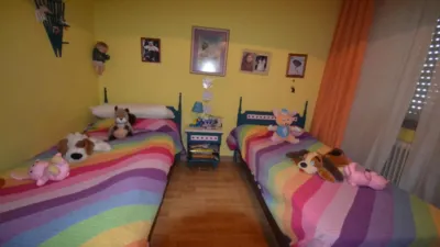 Chalet on Camilo José Cela Street photo 4