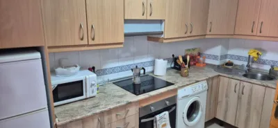 Piso en alquiler en Calle de Francisco Curro Claros, 3, Los Boliches (Fuengirola) de 1.200 €<span>/mes</span>
