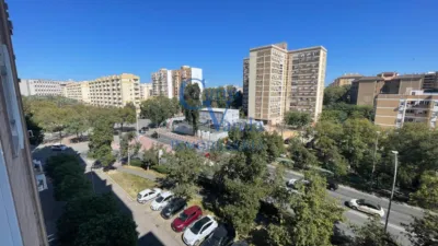 Piso en venta en Calle Malvaloca, Tiro de Línea (Distrito Sur. Sevilla Capital) de 246.900 €