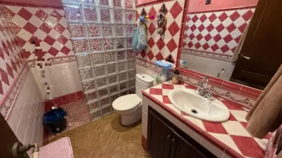 Casa en venta en Calle de Gordal, Centro-Doña Mercedes (Distrito Zona Centro. Dos Hermanas) de 209.900 €