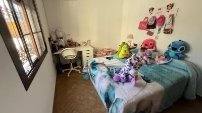 Casa en venta en Calle de Gordal, Centro-Doña Mercedes (Distrito Zona Centro. Dos Hermanas) de 209.900 €